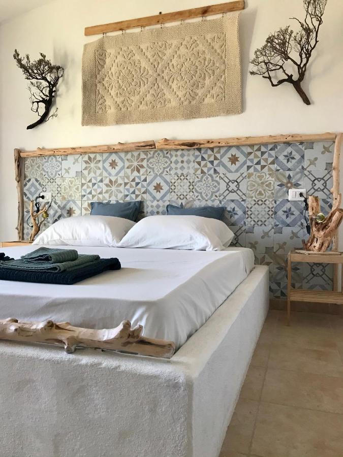 Bed and Breakfast I Ginepri Теулада Экстерьер фото