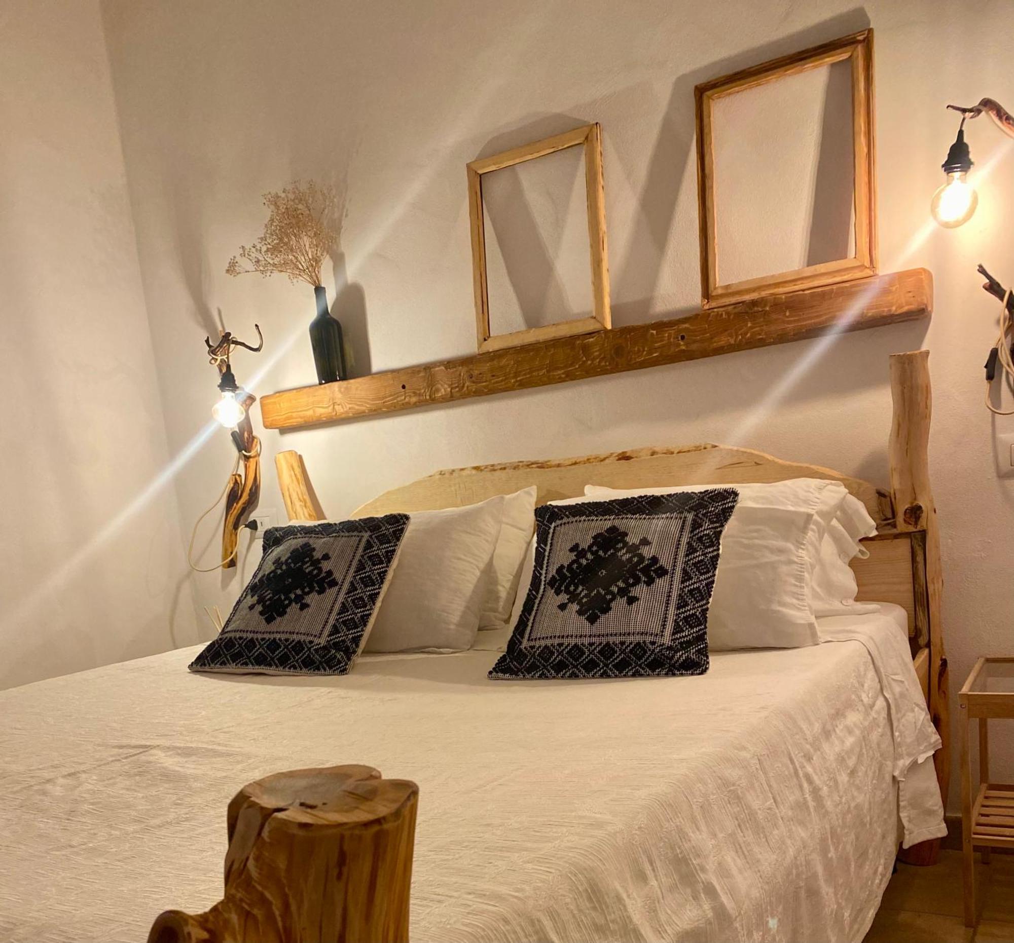 Bed and Breakfast I Ginepri Теулада Экстерьер фото